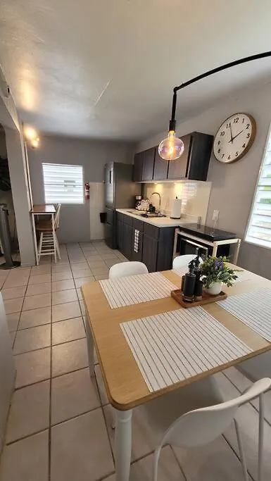 Naguabo Renovated Property - Cozy Apartment